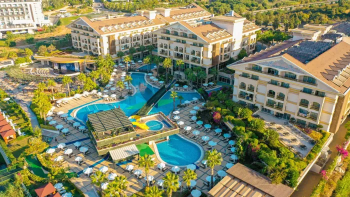 Diamond Excellence Resort Spa (Ex.Crystal Palace) 5* - Side - Turcia