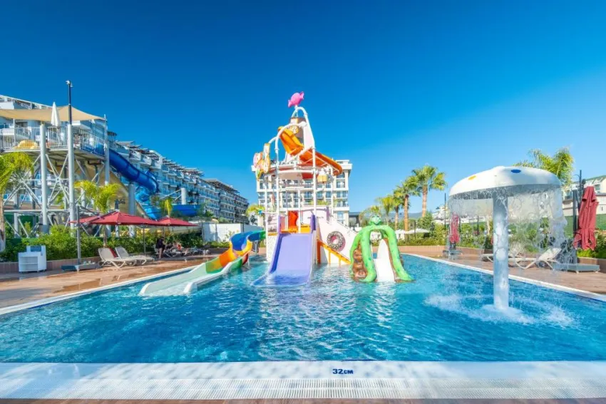 Serenity Queen Hotel 5*-60