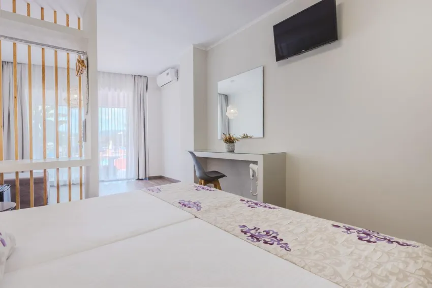 Sunrise Hotel 4*-23