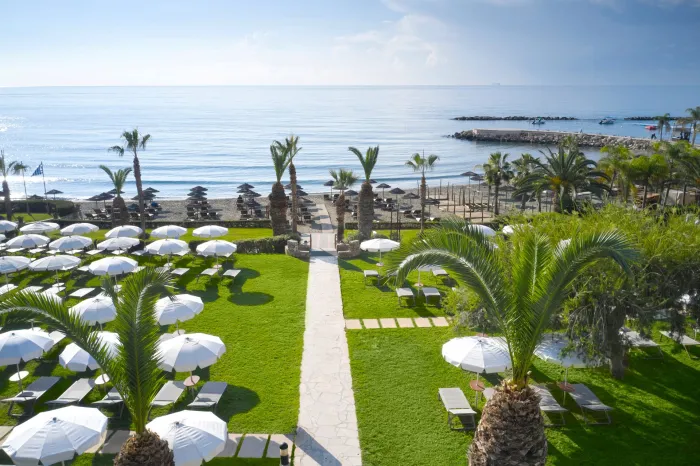 Mediterranean Beach 4* - Limassol - Cipru