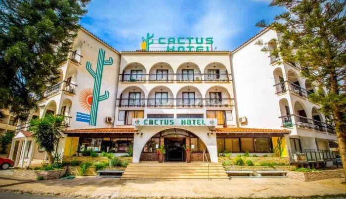 Cactus 2* - Larnaca center - Cipru