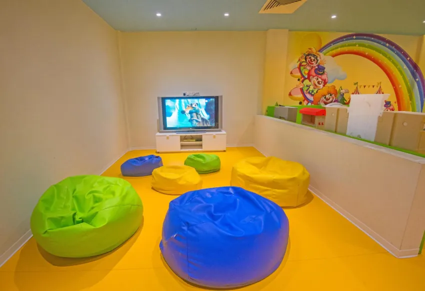 Adams Beach Hotel 5*-120