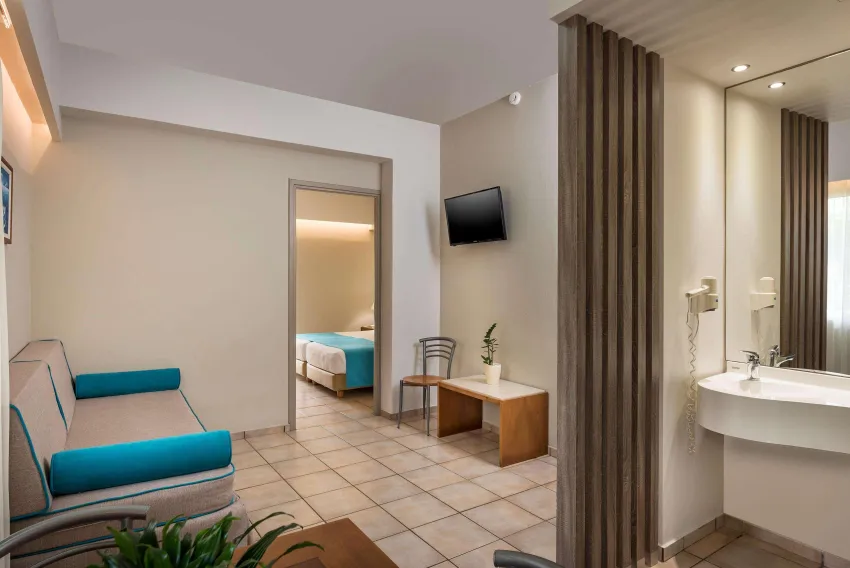 Elotis Suites 3*-23