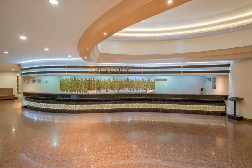 GREEN MAX HOTEL  5*-20