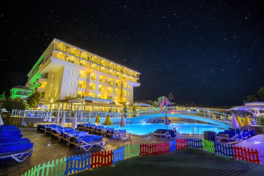 Numa Konaktepe Hotel 4*-1
