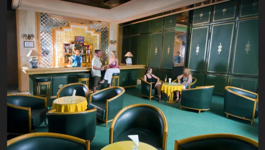 RIVIERA HOTEL 4*-36