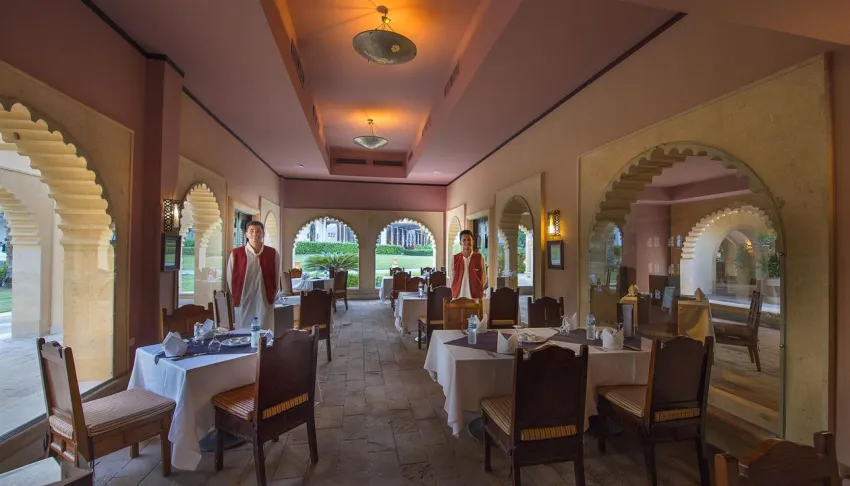 STELLA BEACH RESORT & SPA MAKADI BAY  5*-40