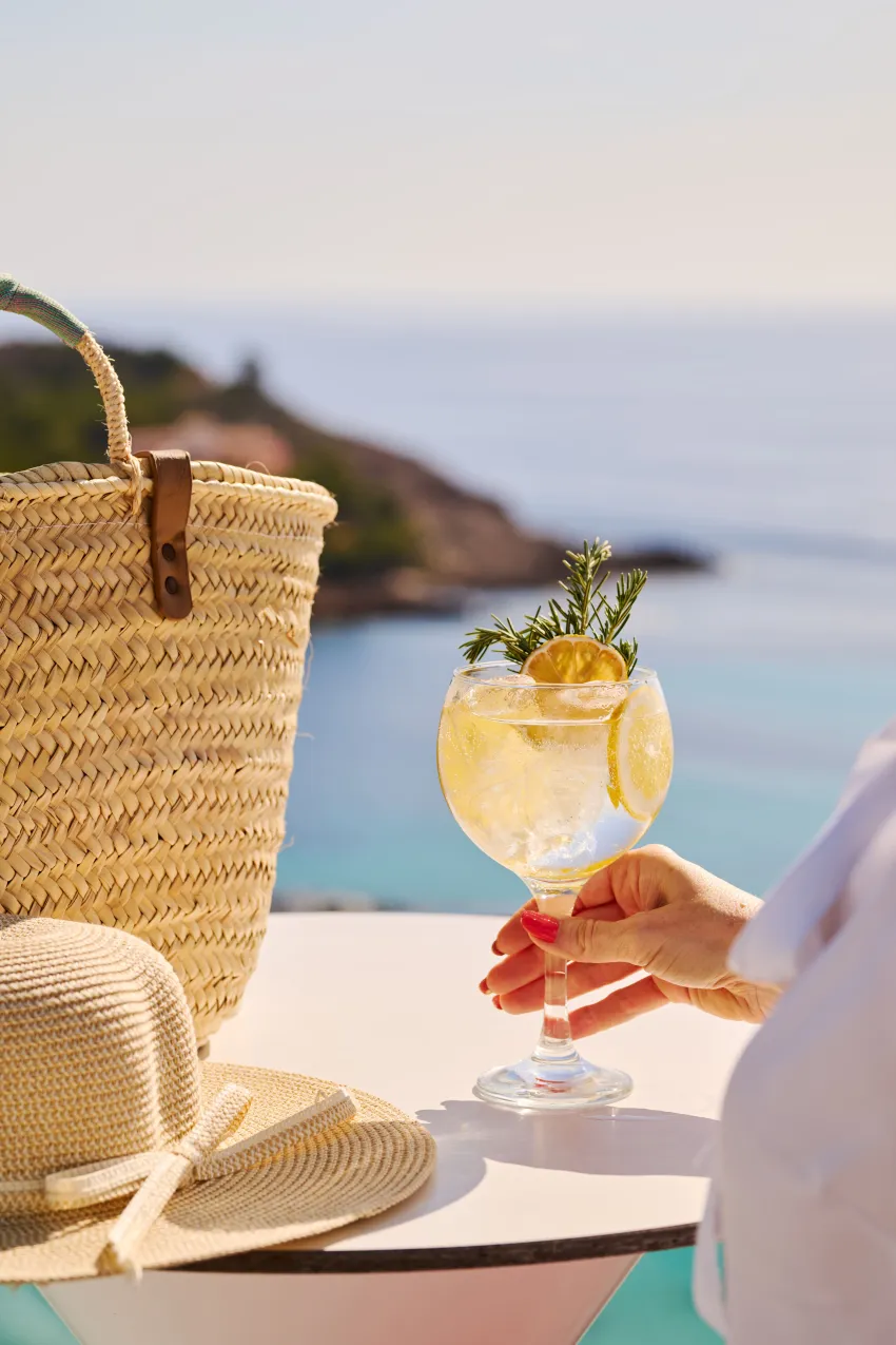 Alua Carolina Adults Only 4*-10