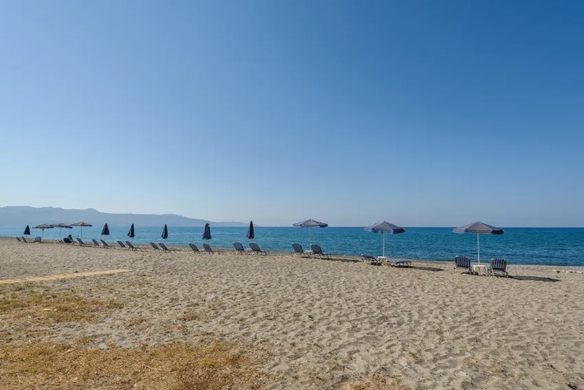 Kostakis Beach Apartments 3*-25