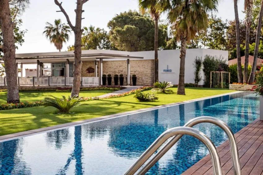 ACANTHUS & CENNET BARUT COLLECTION  5*-55