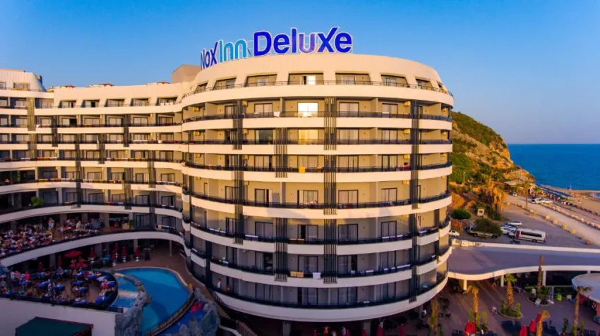 NOXINN DELUXE HOTEL  5*-9