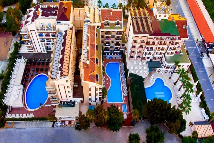 SUN BEACH PARK & SPA  4*-4