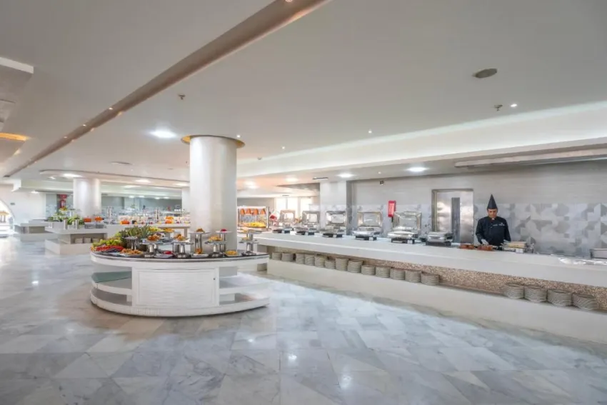 SEVEN SEAS JOLIE BAY  5*-25