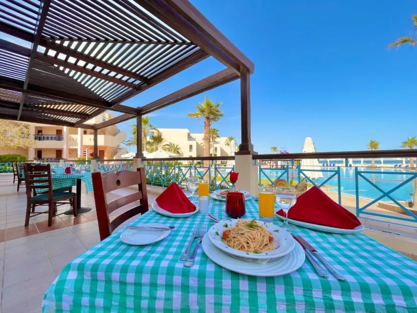 IVY Cyrene Island Hotel 4*-13