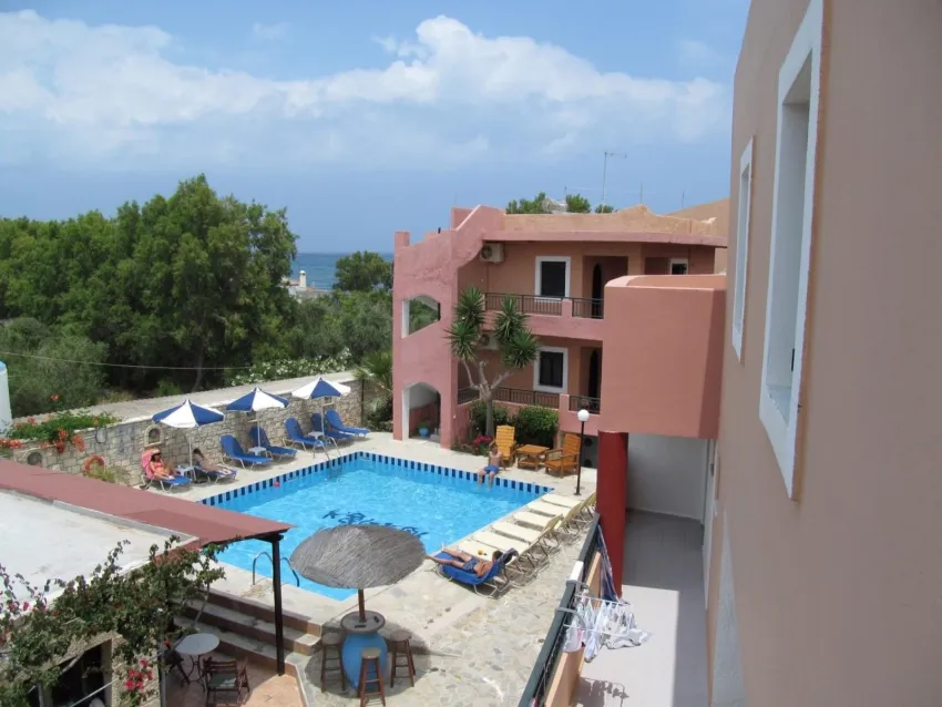 Kri Kri Village Holiday Apartments 3*-5