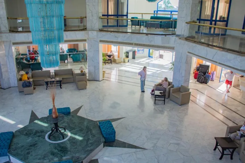 CATARACT RESORT  4*-41