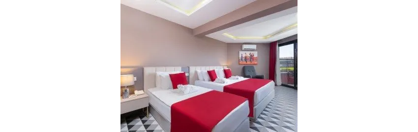 Feniks Priority Hotel 4*-7