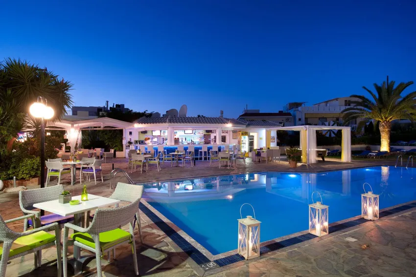 Kristalli Hotel Apartments 4*-7