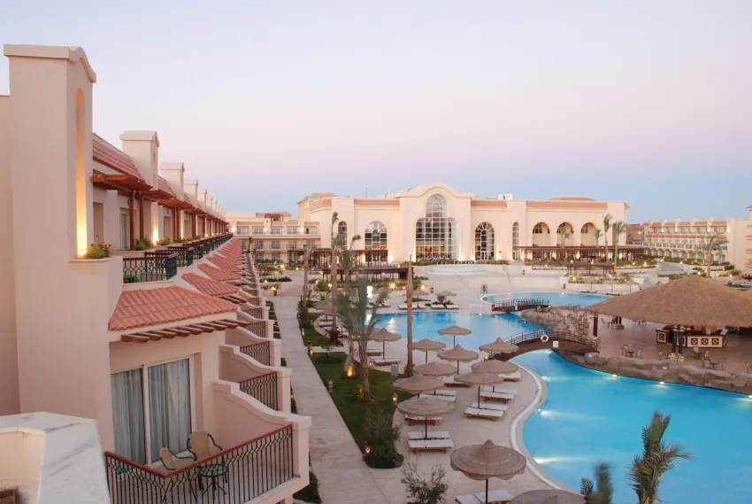 V Grand Beach Resort Sahl Hasheesh (Ex. Pyramisa Beach Resort) 5*-5