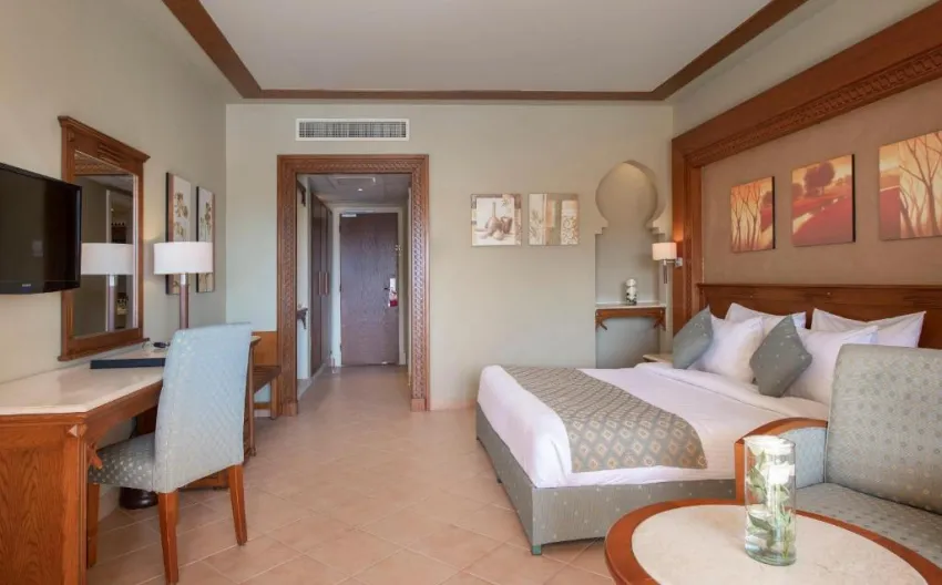 CHARMILLION CLUB RESORT  5*-25