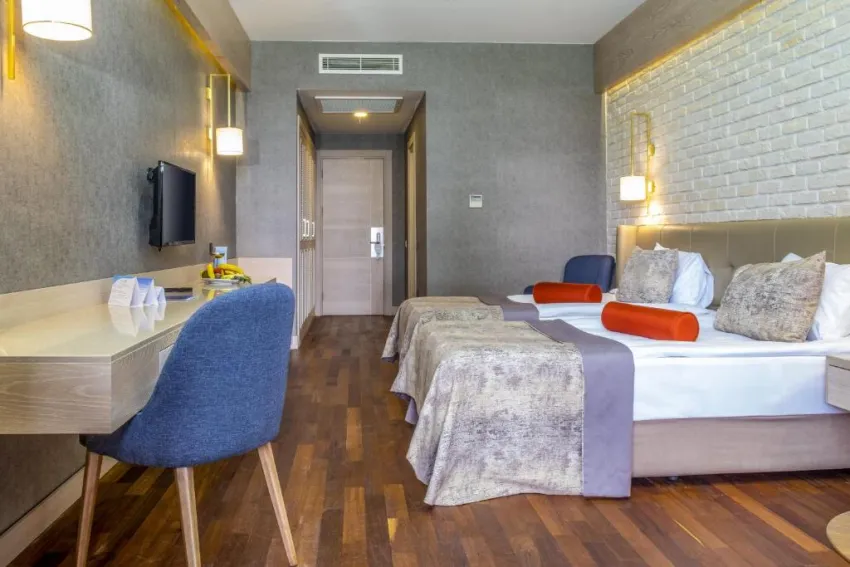 GYPSOPHILA CLUB MARINE   5*-46