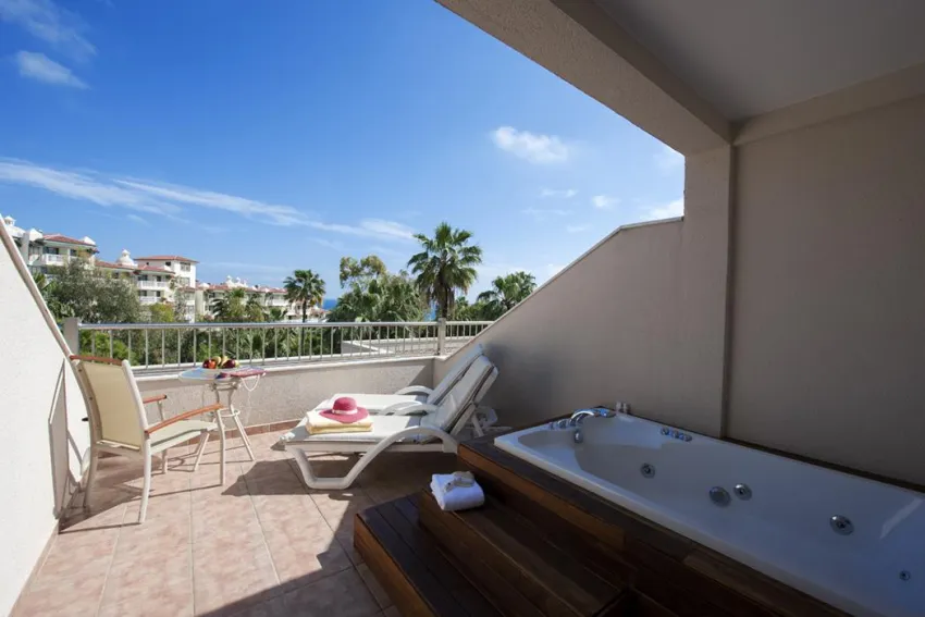 BARUT HEMERA RESORT & SPA  5*-29