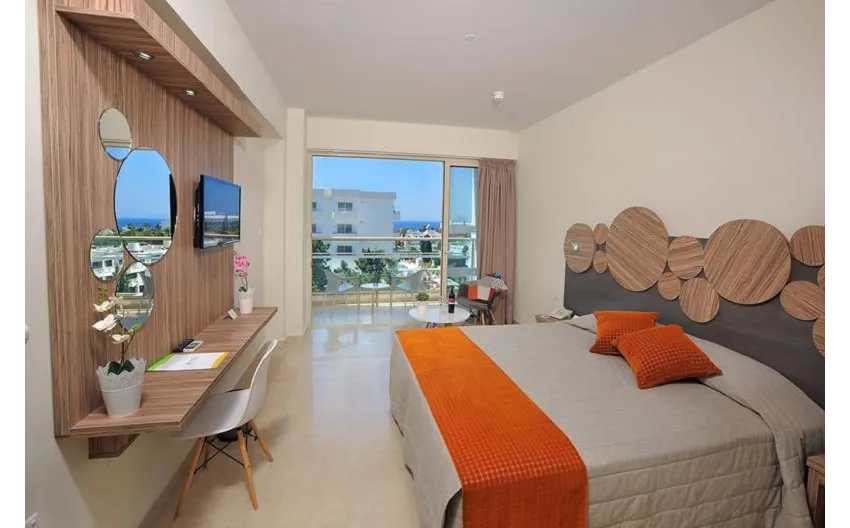 Nelia Gardens 3*-21