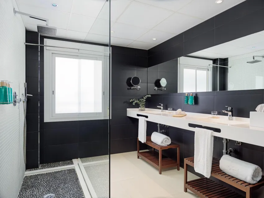 Saratoga Hotel 4*-57