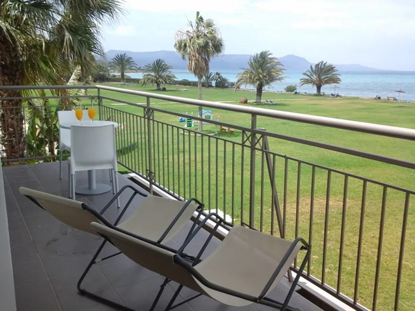 Natura Beach Hotel & Villas 3*-25