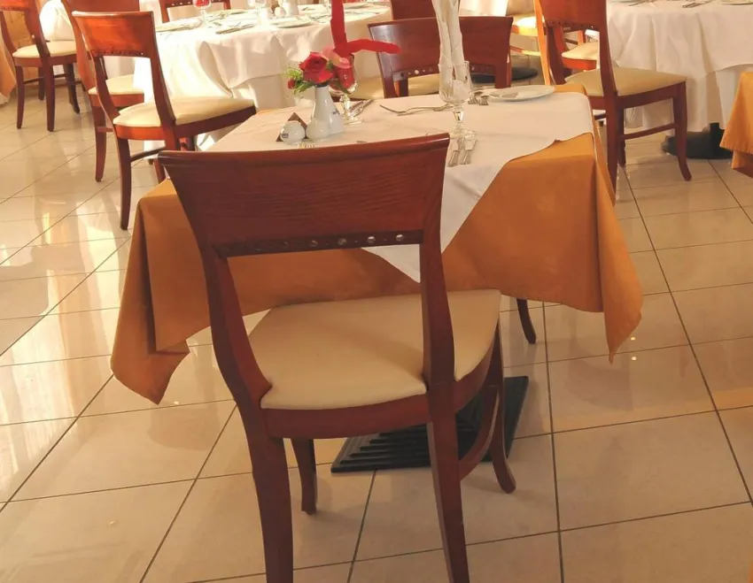 Vantaris Palace 4*-11