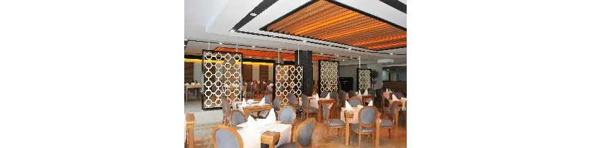 Clover Magic Park Side Hotel 3*-8