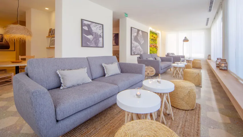 HM Alma Beach 4*-23