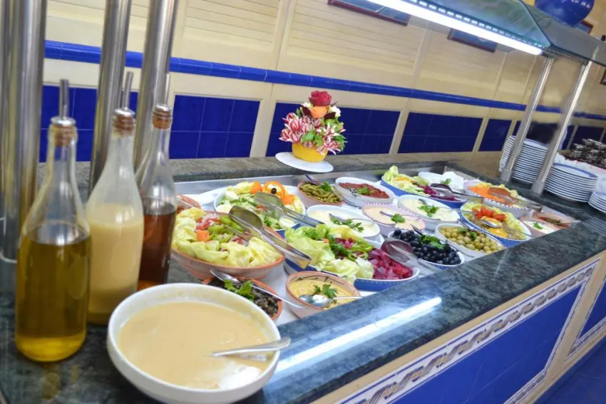 REGENCY HOTEL & SPA  4*-9