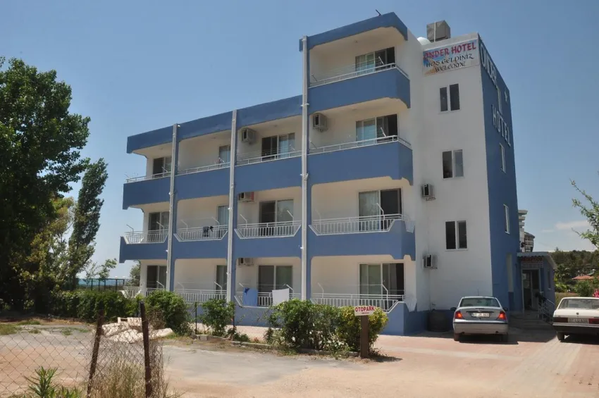 Onder Hotel 3*-3