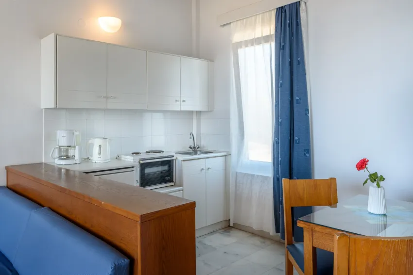 KOSTAKIS BEACH APARTMENTS 3*-12