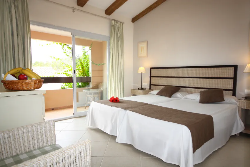 Fergus Club Europa 4*-15