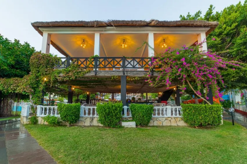 JUSTINIANO CLUB ALANYA  4*-12