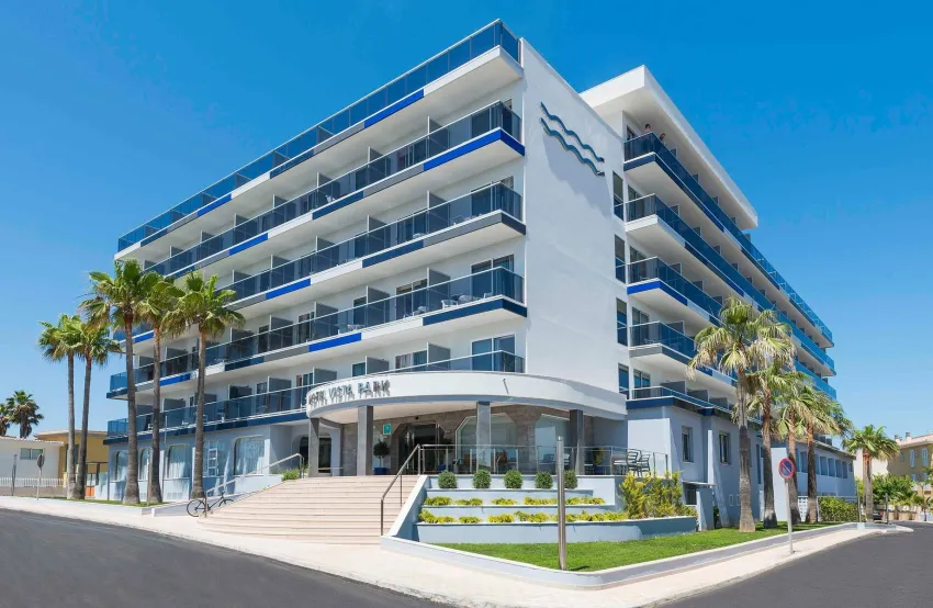 Vista Park Hotel & Apartments 3*-2