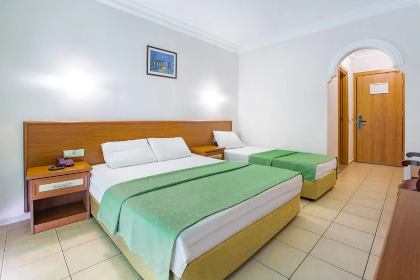 Alanya Beach Hotel 3*-2