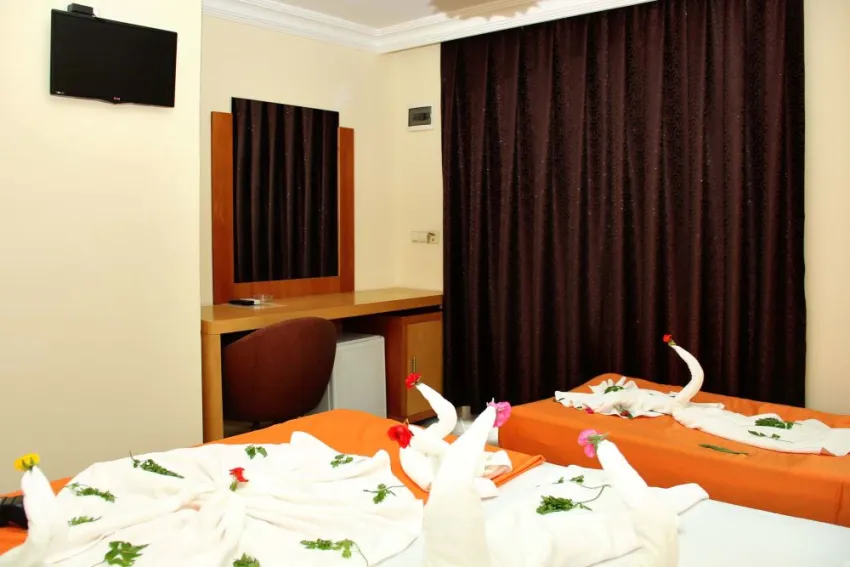 SIDE TEMPLE HOTEL  3*-3