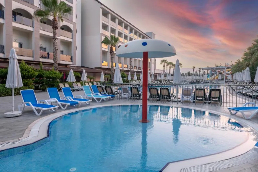 Port River Hotel & Spa 5*-58