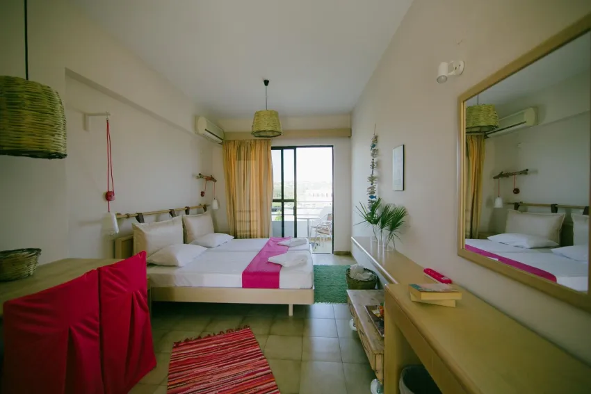 Gorgona Studios 2*-10