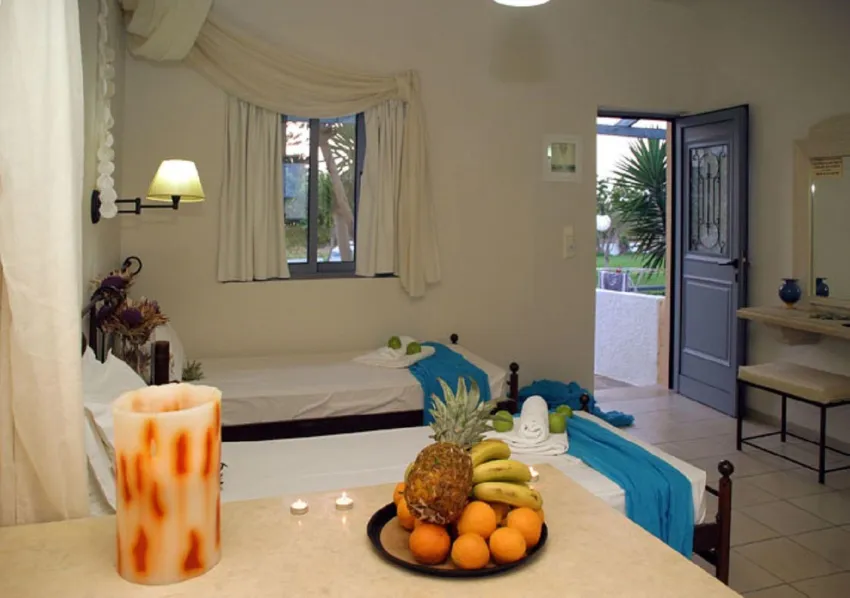 Golden Bay Aparthotel 2*-13