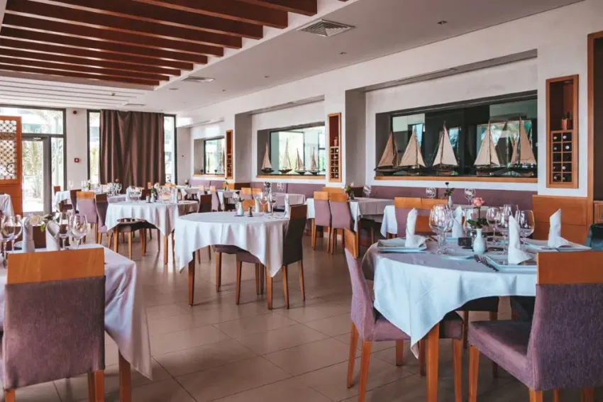 ROSA BEACH THALASSO & SPA  4*-16