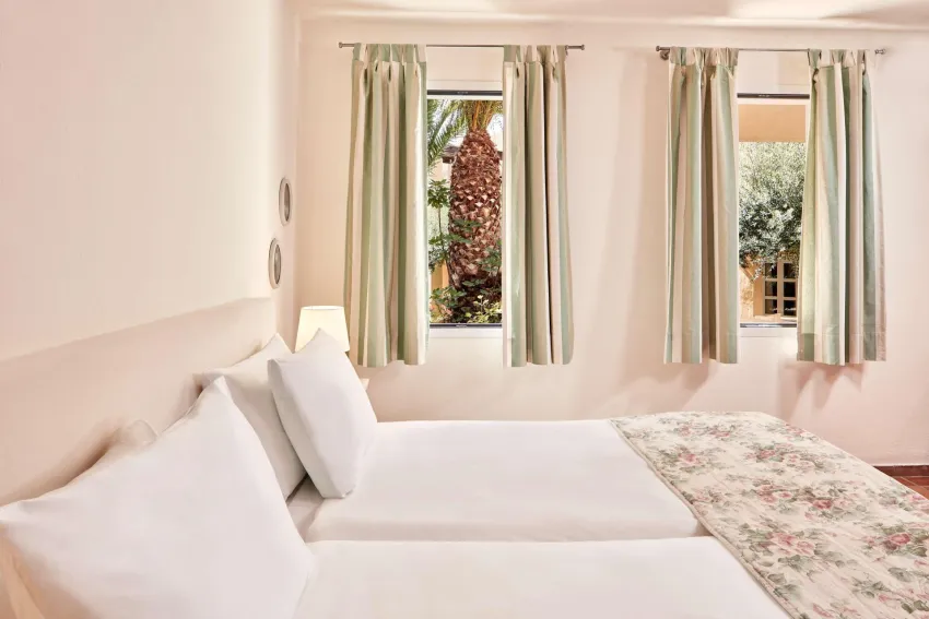 Candia Park Village 4*-25