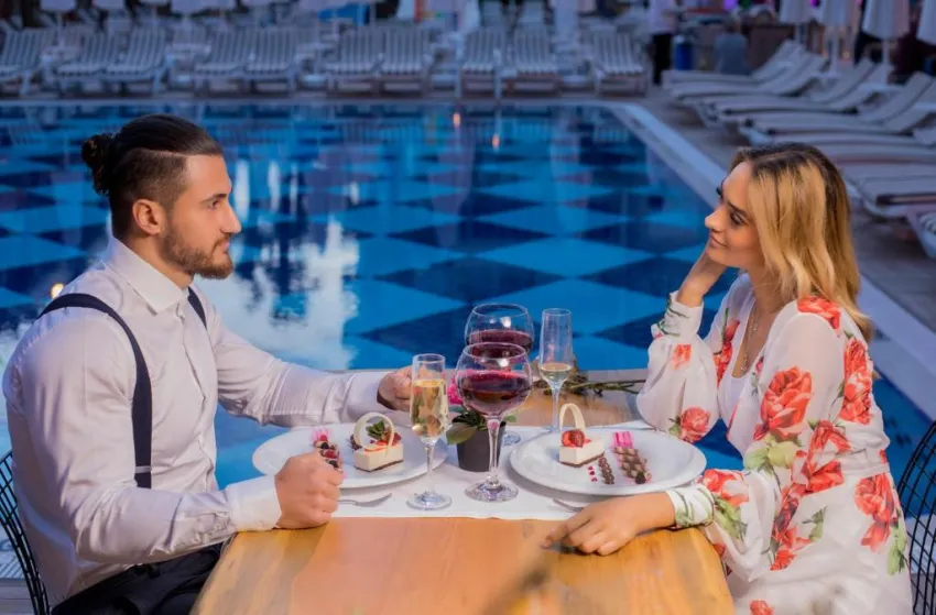 CLUB BIG BLUE SUITE HOTEL  4*-8