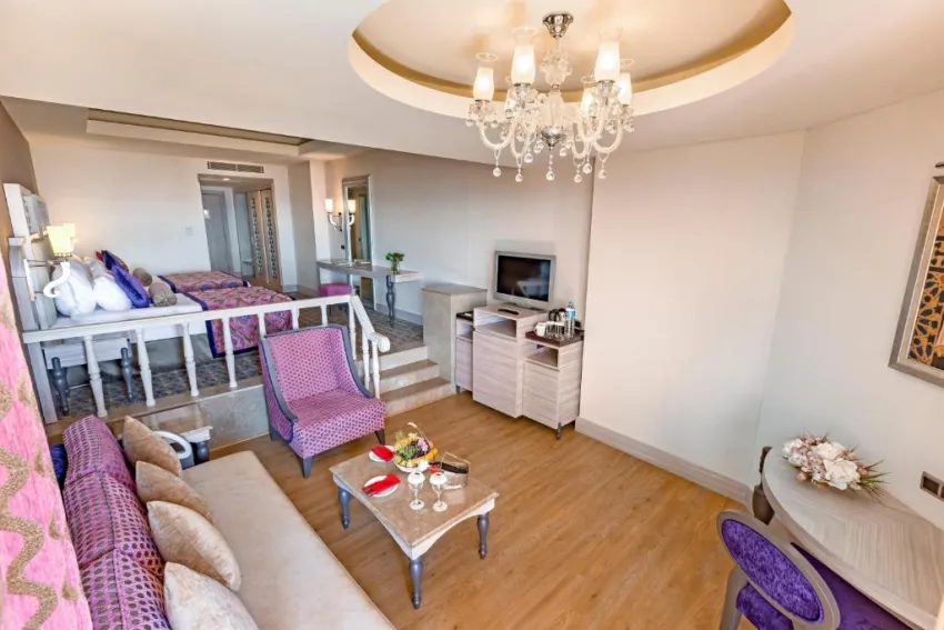 ROYAL ALHAMBRA PALACE  5*-38