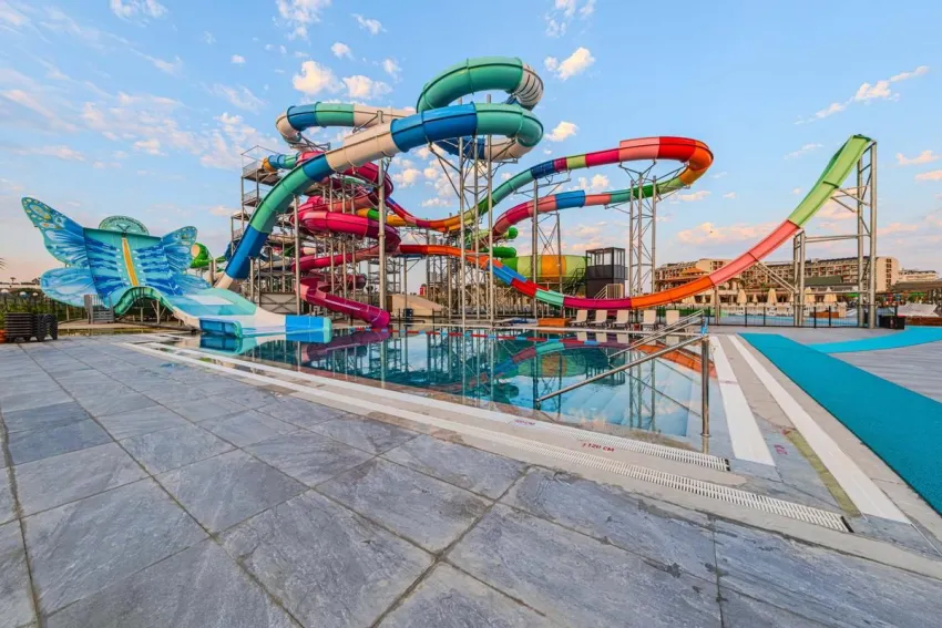 Dream Fun World Hotel 5*-20