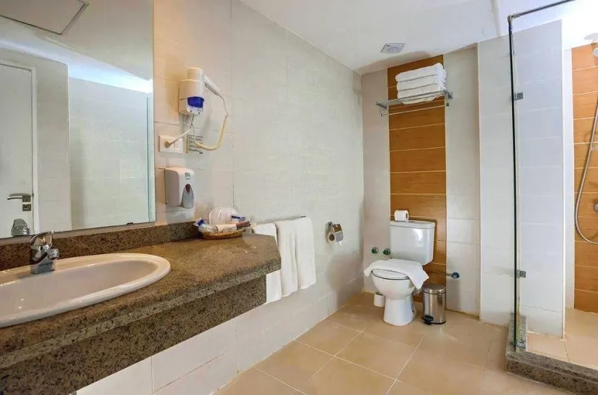 ROYAL STAR BEACH RESORT  4*-16