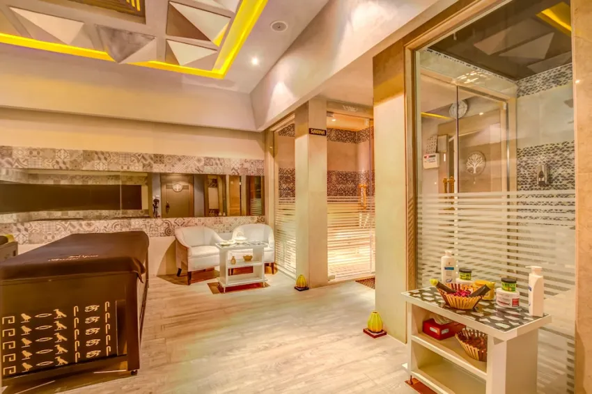 Amc Royal Hotel & Spa 5*-40